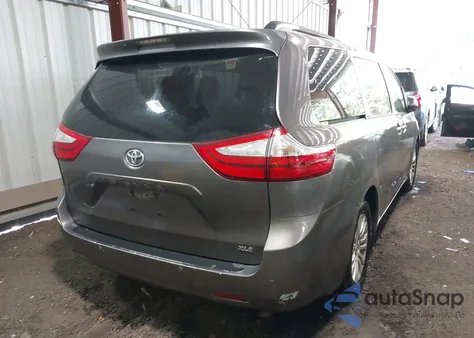 2015 Toyota Sienna Xle 8 Passenger из США, поврежденный, VIN 5TDYK3DC1FS586961